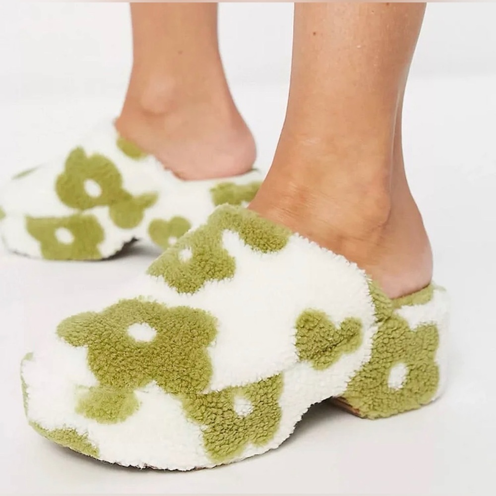 ASOS Sion Chunky Plush Floral Slide Mules